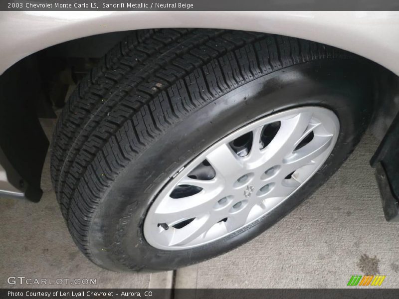 Sandrift Metallic / Neutral Beige 2003 Chevrolet Monte Carlo LS