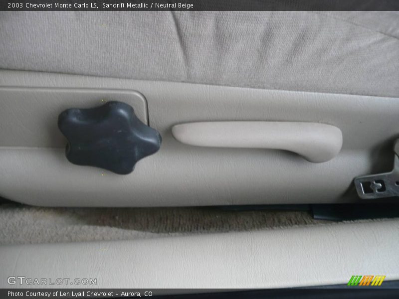 Sandrift Metallic / Neutral Beige 2003 Chevrolet Monte Carlo LS