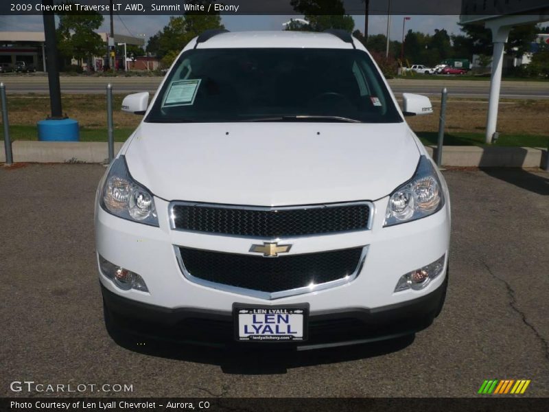 Summit White / Ebony 2009 Chevrolet Traverse LT AWD