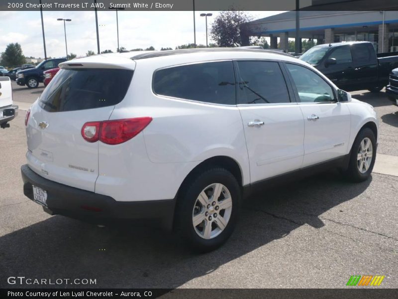 Summit White / Ebony 2009 Chevrolet Traverse LT AWD