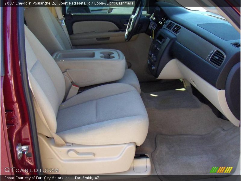 Sport Red Metallic / Ebony/Light Cashmere 2007 Chevrolet Avalanche LS