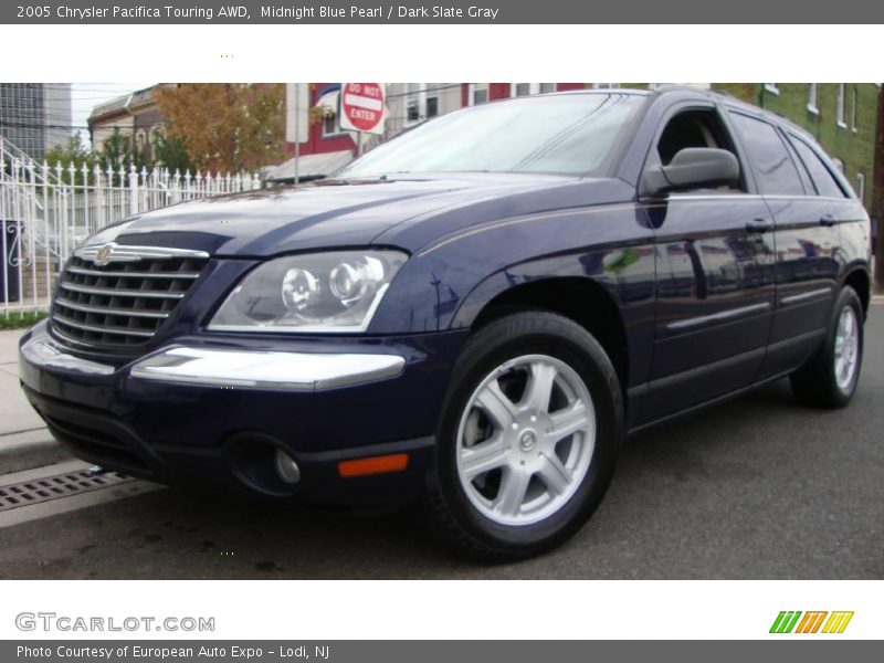 Midnight Blue Pearl / Dark Slate Gray 2005 Chrysler Pacifica Touring AWD