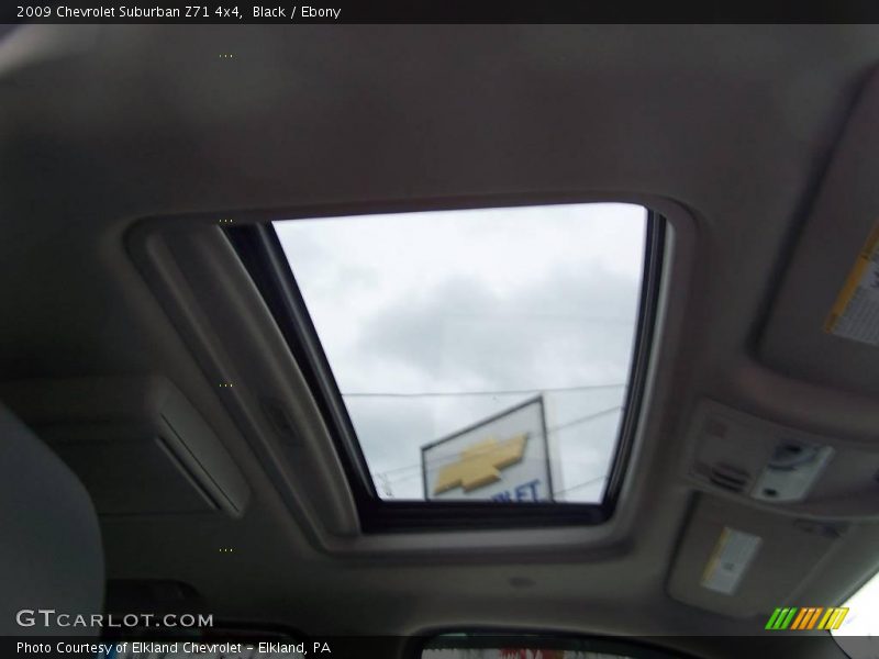 Black / Ebony 2009 Chevrolet Suburban Z71 4x4