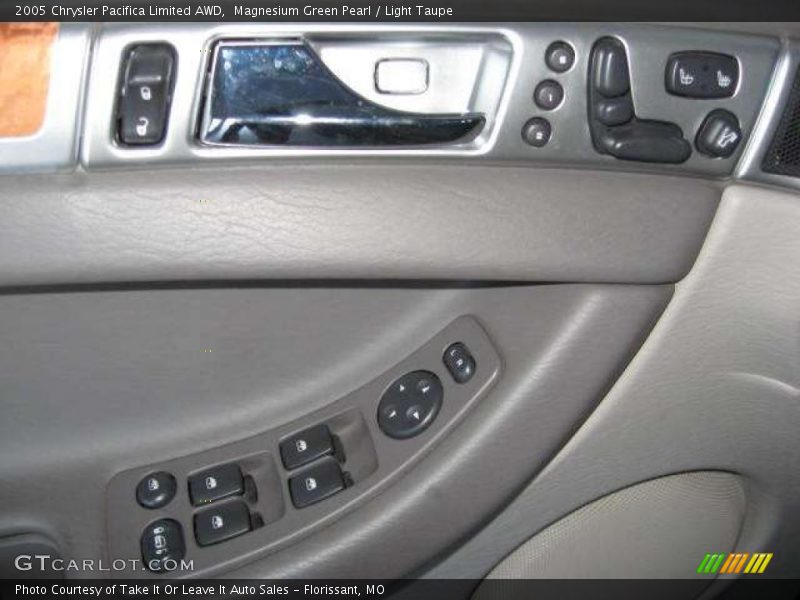 Magnesium Green Pearl / Light Taupe 2005 Chrysler Pacifica Limited AWD