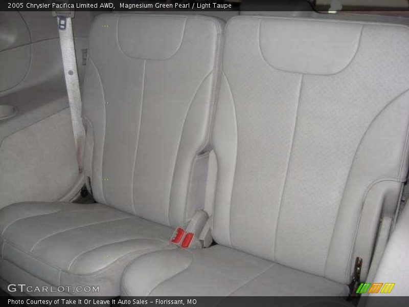 Magnesium Green Pearl / Light Taupe 2005 Chrysler Pacifica Limited AWD