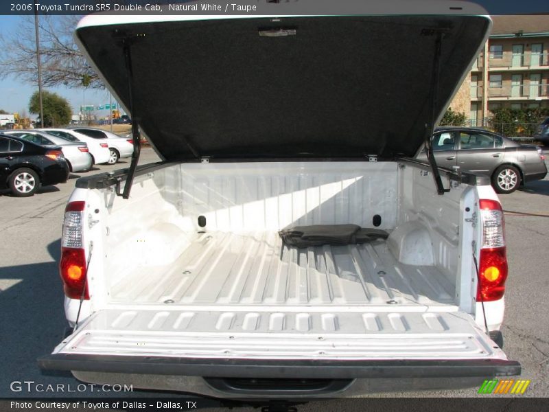 Natural White / Taupe 2006 Toyota Tundra SR5 Double Cab