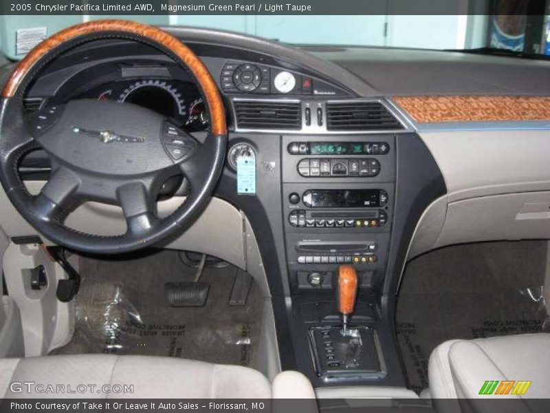 Magnesium Green Pearl / Light Taupe 2005 Chrysler Pacifica Limited AWD