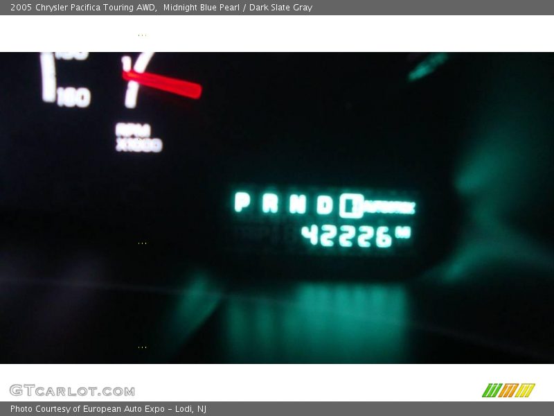 Midnight Blue Pearl / Dark Slate Gray 2005 Chrysler Pacifica Touring AWD