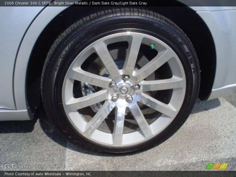 Bright Silver Metallic / Dark Slate Gray/Light Slate Gray 2006 Chrysler 300 C SRT8