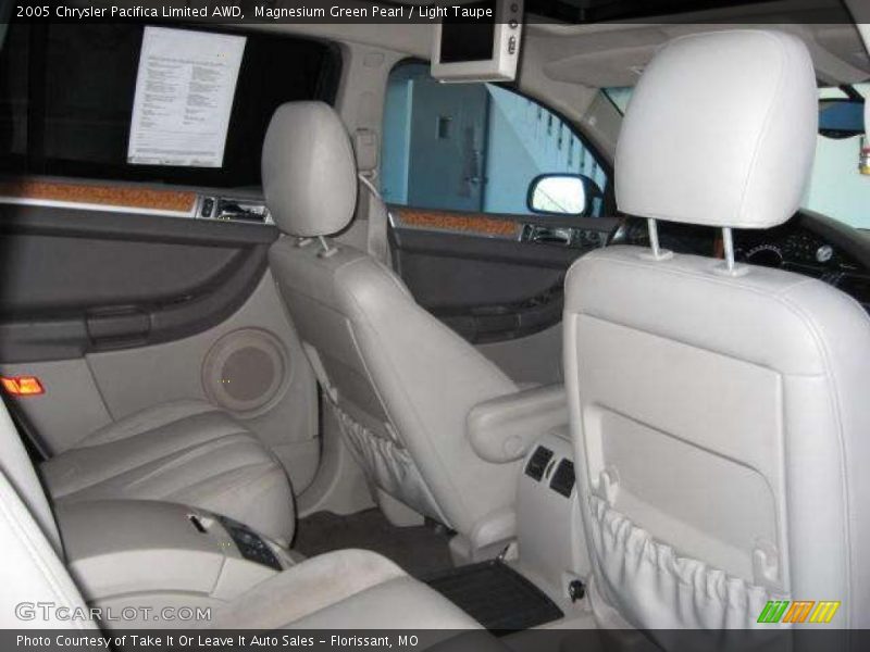 Magnesium Green Pearl / Light Taupe 2005 Chrysler Pacifica Limited AWD