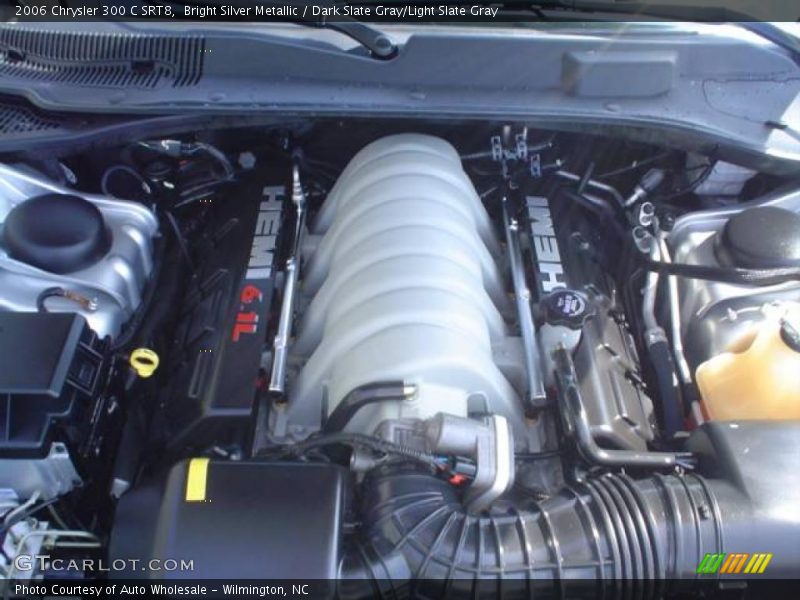 Bright Silver Metallic / Dark Slate Gray/Light Slate Gray 2006 Chrysler 300 C SRT8