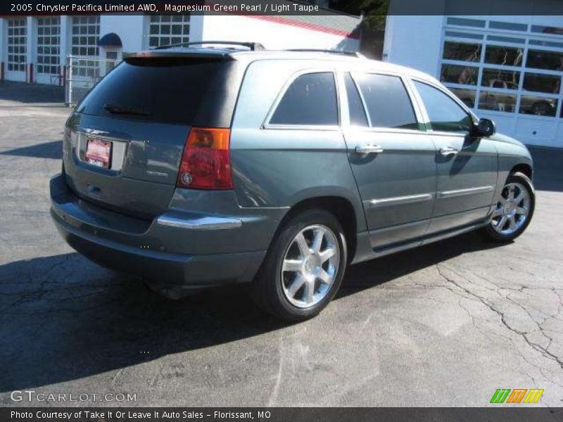 Magnesium Green Pearl / Light Taupe 2005 Chrysler Pacifica Limited AWD