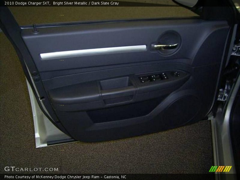 Bright Silver Metallic / Dark Slate Gray 2010 Dodge Charger SXT