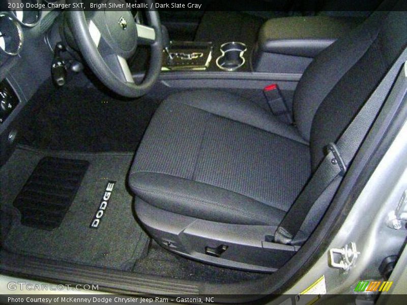 Bright Silver Metallic / Dark Slate Gray 2010 Dodge Charger SXT