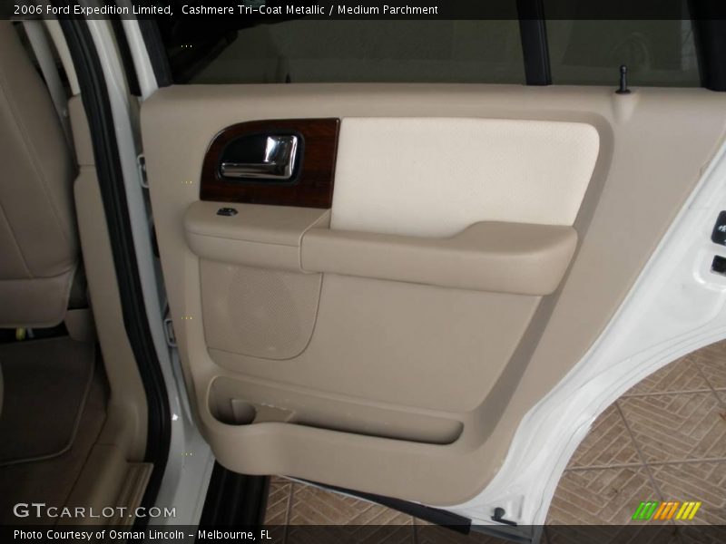 Cashmere Tri-Coat Metallic / Medium Parchment 2006 Ford Expedition Limited