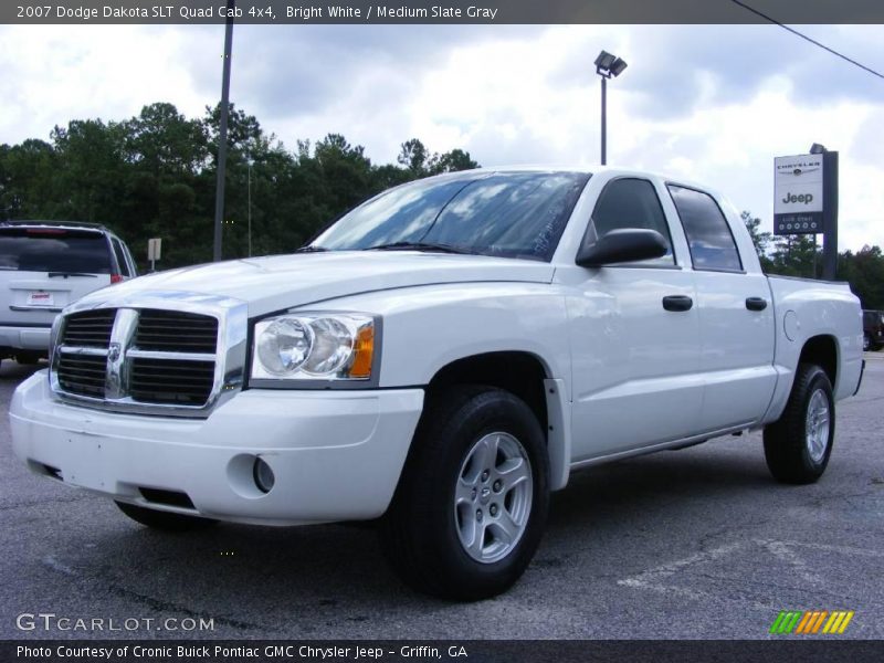 Bright White / Medium Slate Gray 2007 Dodge Dakota SLT Quad Cab 4x4