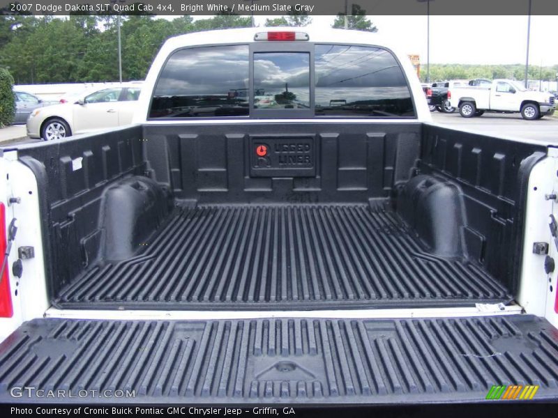 Bright White / Medium Slate Gray 2007 Dodge Dakota SLT Quad Cab 4x4
