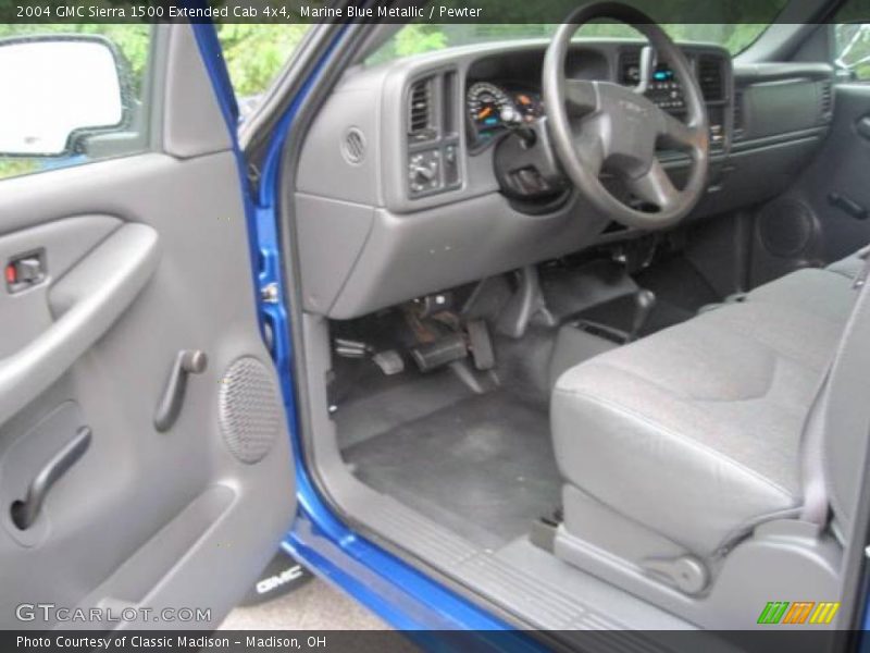 Marine Blue Metallic / Pewter 2004 GMC Sierra 1500 Extended Cab 4x4