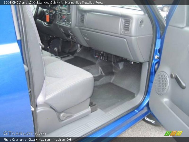 Marine Blue Metallic / Pewter 2004 GMC Sierra 1500 Extended Cab 4x4