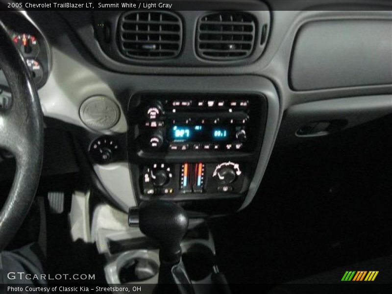Summit White / Light Gray 2005 Chevrolet TrailBlazer LT