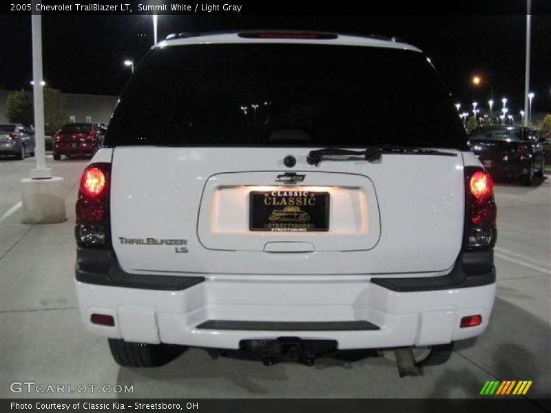 Summit White / Light Gray 2005 Chevrolet TrailBlazer LT