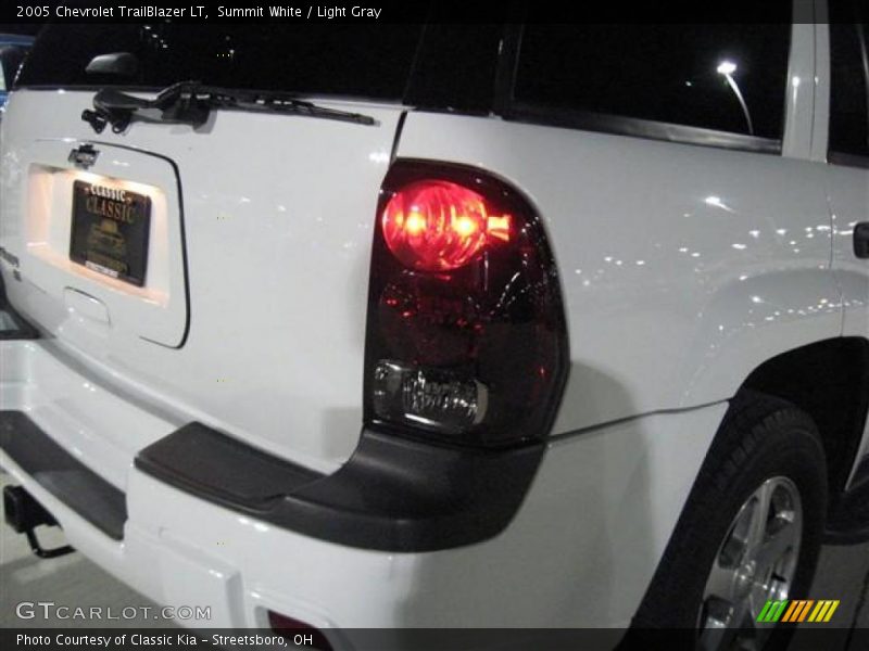 Summit White / Light Gray 2005 Chevrolet TrailBlazer LT
