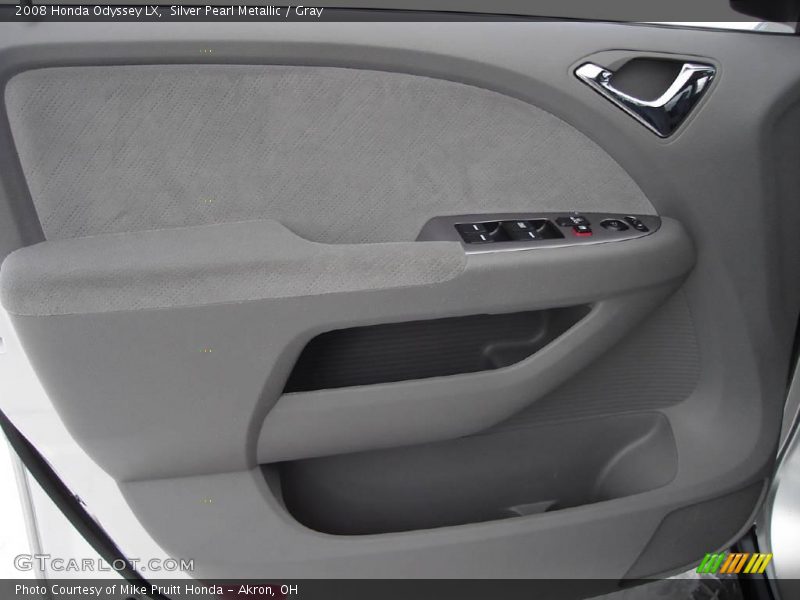 Silver Pearl Metallic / Gray 2008 Honda Odyssey LX