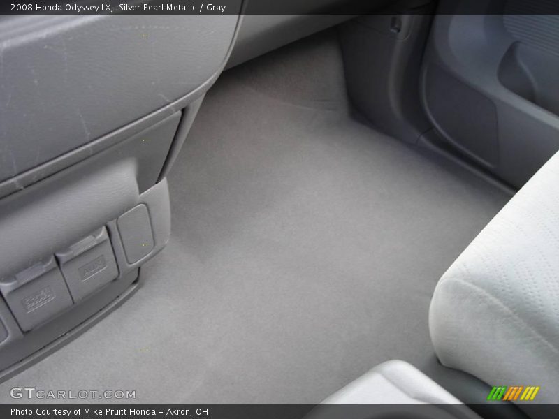 Silver Pearl Metallic / Gray 2008 Honda Odyssey LX