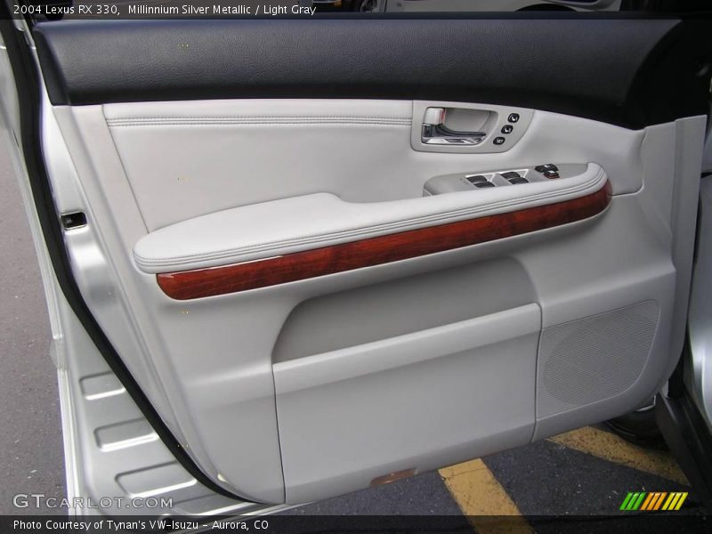 Millinnium Silver Metallic / Light Gray 2004 Lexus RX 330