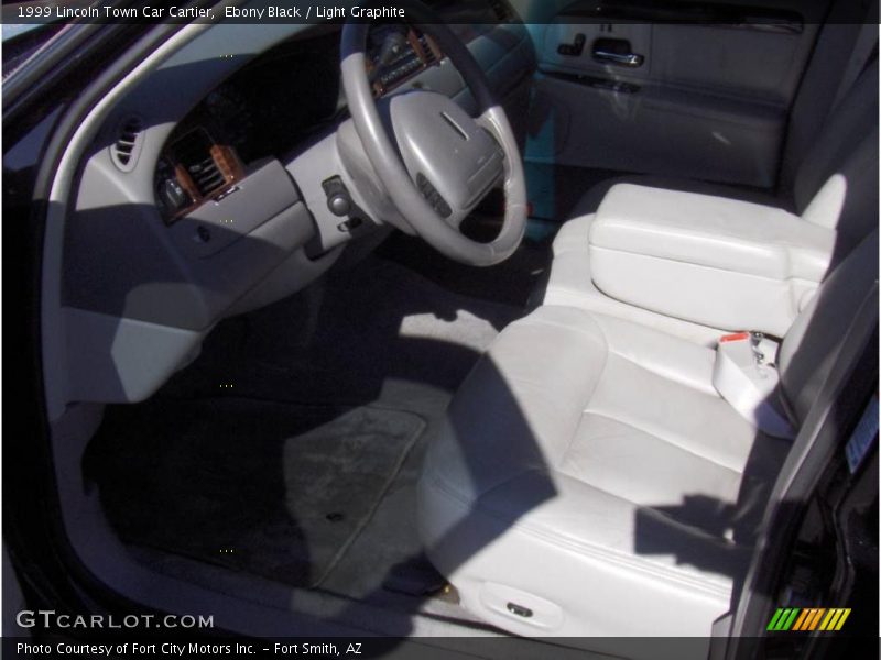 Ebony Black / Light Graphite 1999 Lincoln Town Car Cartier