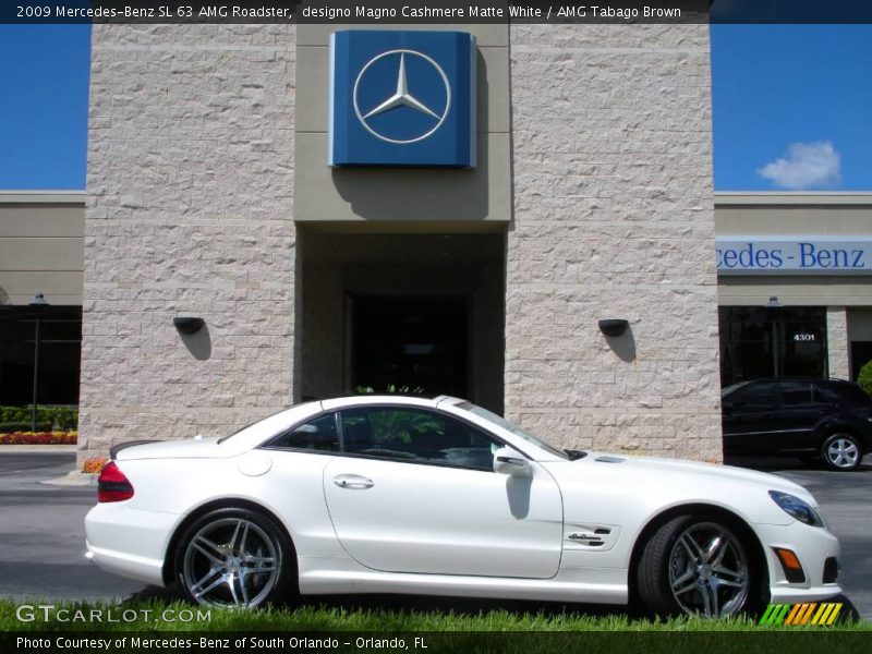 designo Magno Cashmere Matte White / AMG Tabago Brown 2009 Mercedes-Benz SL 63 AMG Roadster