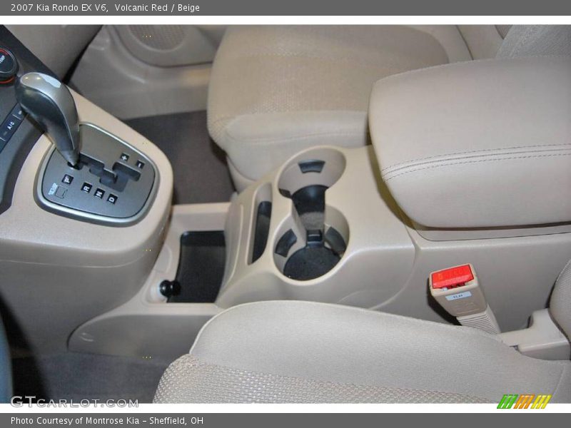 Volcanic Red / Beige 2007 Kia Rondo EX V6