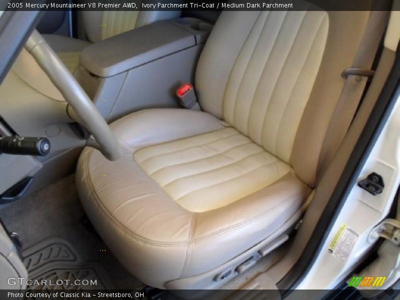 Ivory Parchment Tri-Coat / Medium Dark Parchment 2005 Mercury Mountaineer V8 Premier AWD