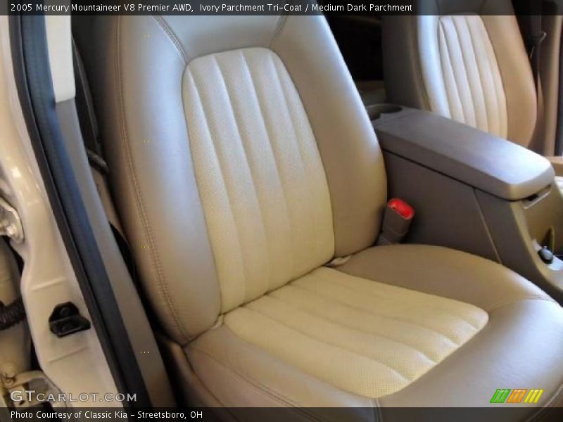Ivory Parchment Tri-Coat / Medium Dark Parchment 2005 Mercury Mountaineer V8 Premier AWD