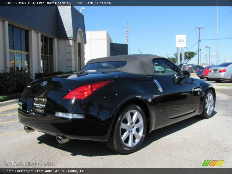 Super Black / Charcoal 2005 Nissan 350Z Enthusiast Roadster