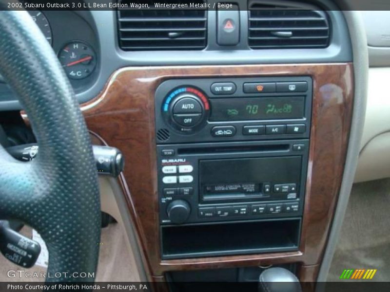 Wintergreen Metallic / Beige 2002 Subaru Outback 3.0 L.L.Bean Edition Wagon