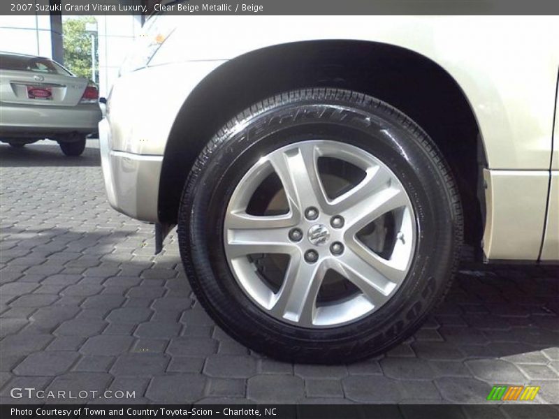 Clear Beige Metallic / Beige 2007 Suzuki Grand Vitara Luxury