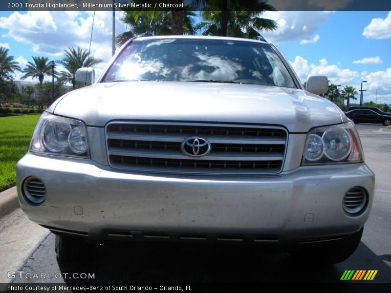Millennium Silver Metallic / Charcoal 2001 Toyota Highlander