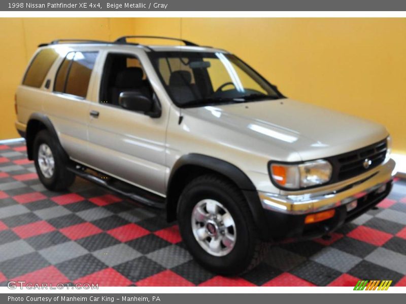 Beige Metallic / Gray 1998 Nissan Pathfinder XE 4x4