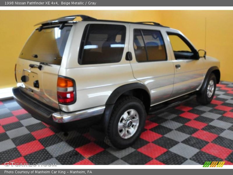 Beige Metallic / Gray 1998 Nissan Pathfinder XE 4x4