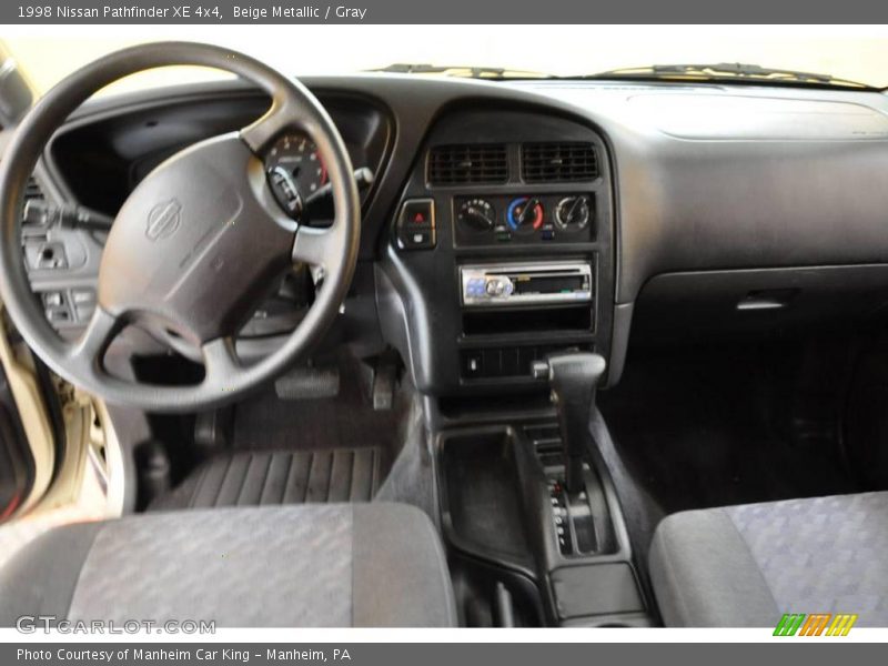 Beige Metallic / Gray 1998 Nissan Pathfinder XE 4x4