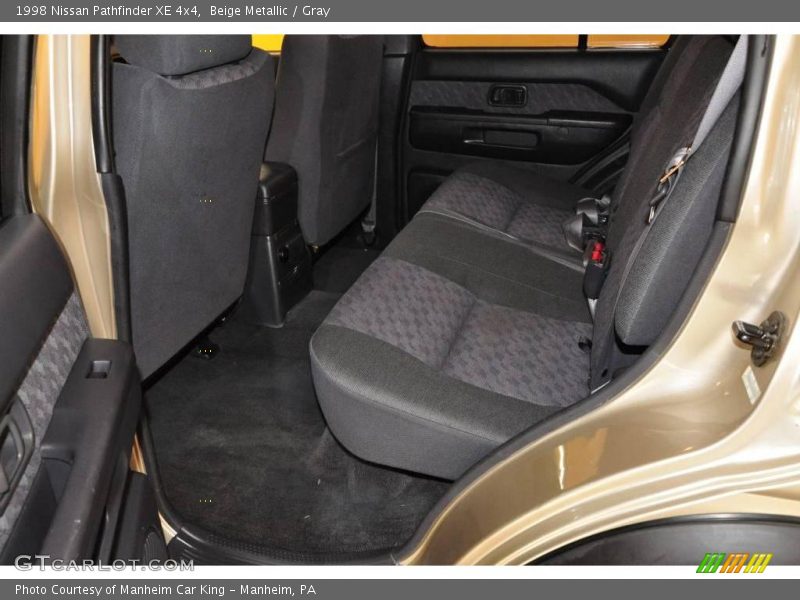 Beige Metallic / Gray 1998 Nissan Pathfinder XE 4x4