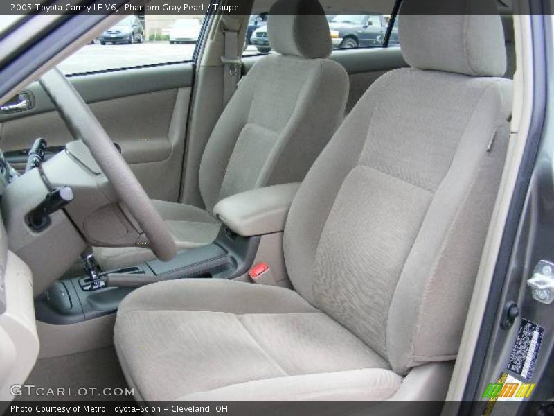 Phantom Gray Pearl / Taupe 2005 Toyota Camry LE V6