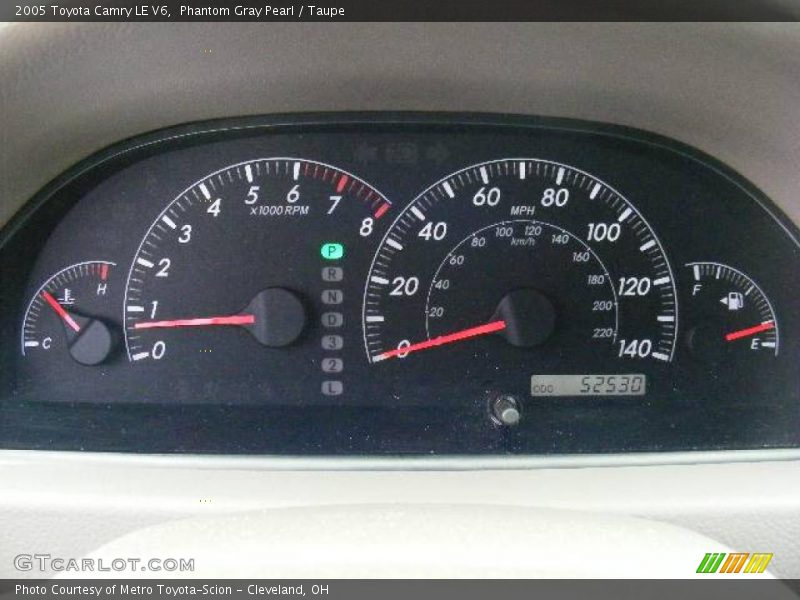 Phantom Gray Pearl / Taupe 2005 Toyota Camry LE V6