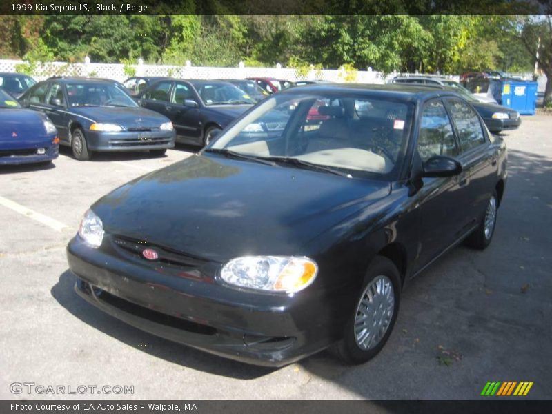 Black / Beige 1999 Kia Sephia LS