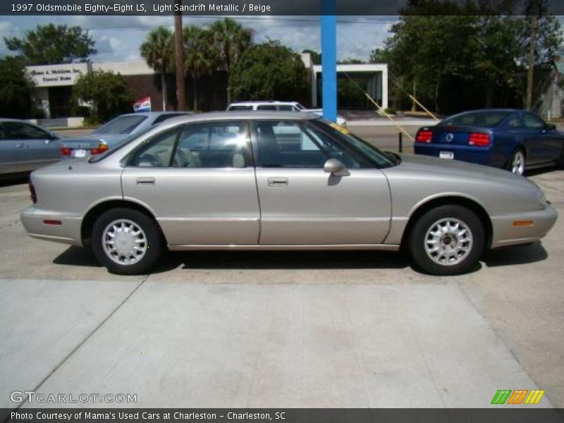 Light Sandrift Metallic / Beige 1997 Oldsmobile Eighty-Eight LS