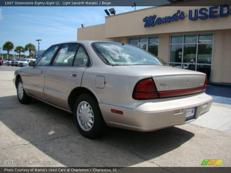 Light Sandrift Metallic / Beige 1997 Oldsmobile Eighty-Eight LS