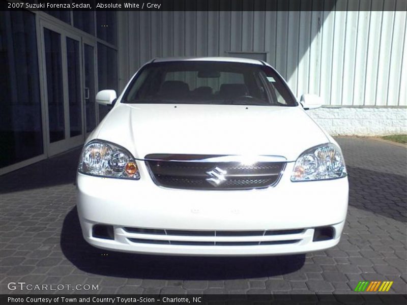 Absolute White / Grey 2007 Suzuki Forenza Sedan