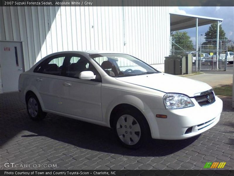 Absolute White / Grey 2007 Suzuki Forenza Sedan