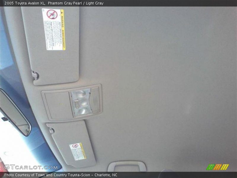 Phantom Gray Pearl / Light Gray 2005 Toyota Avalon XL